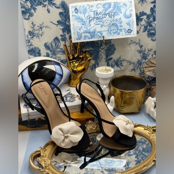 🆕 TED BAKER 🧿 NWOB ARIA ROSE Black & White Pearl Embellished Sandal, Sz US 6.5 - Picture 2 of 16